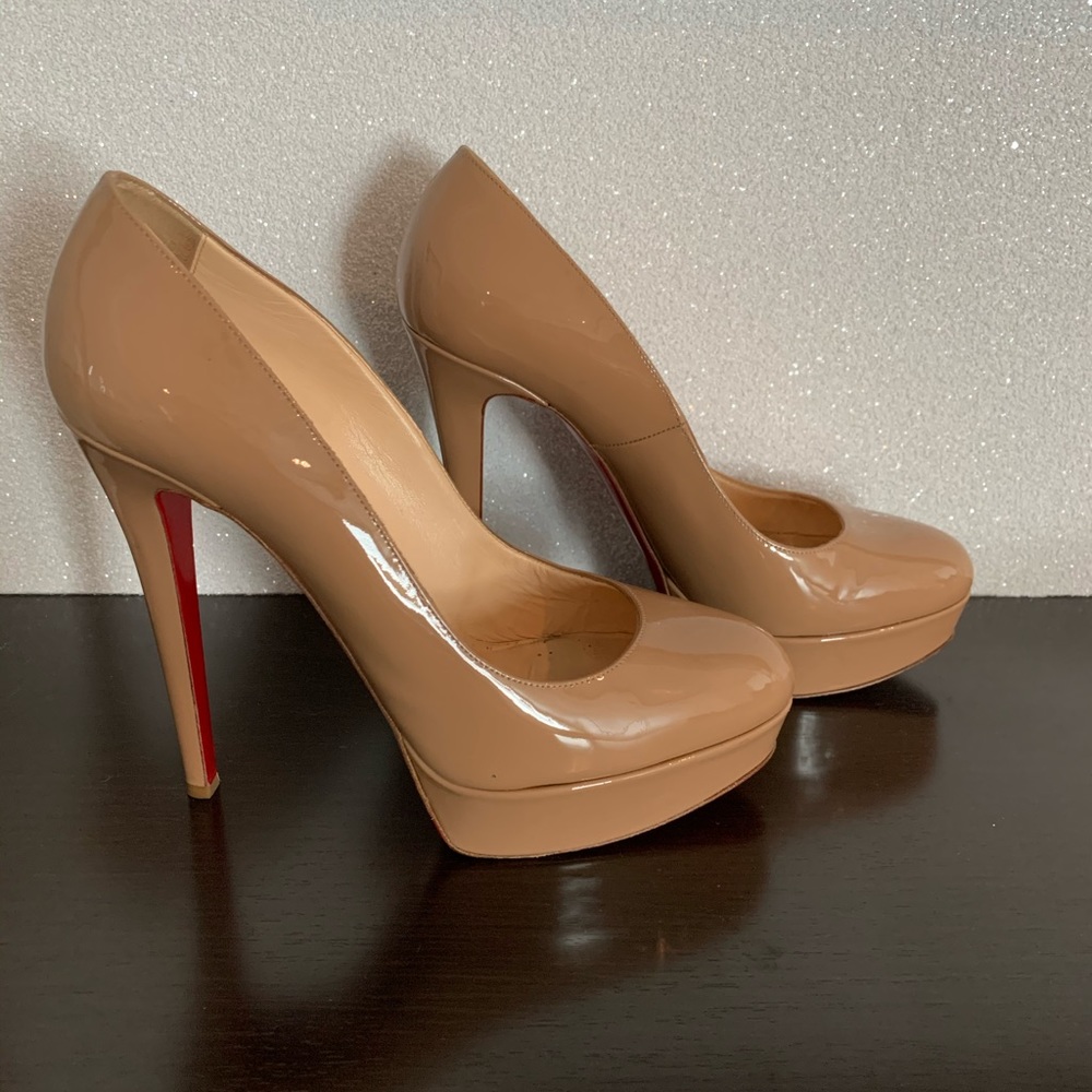 Louboutin Nude Bianca Heels 39.5
